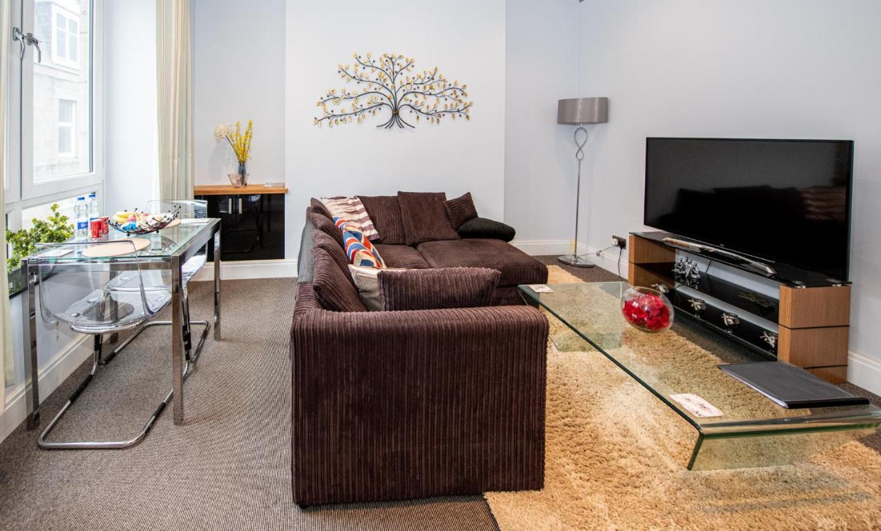 Jay'S Apartment Aberdeen Esterno foto
